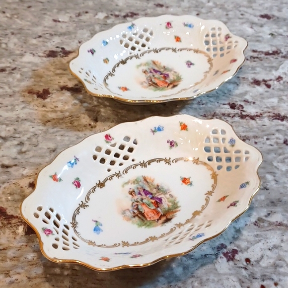 Set of 2 Schumann Bavaria 7" small Plates, Fine Porcelain Made in Germany - Picture 9 of 16